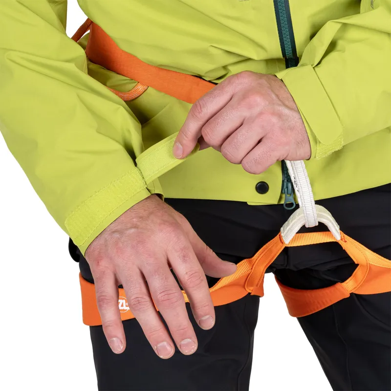 Mountain Equipment Mens Tupilak Jacket - Vine Green-11