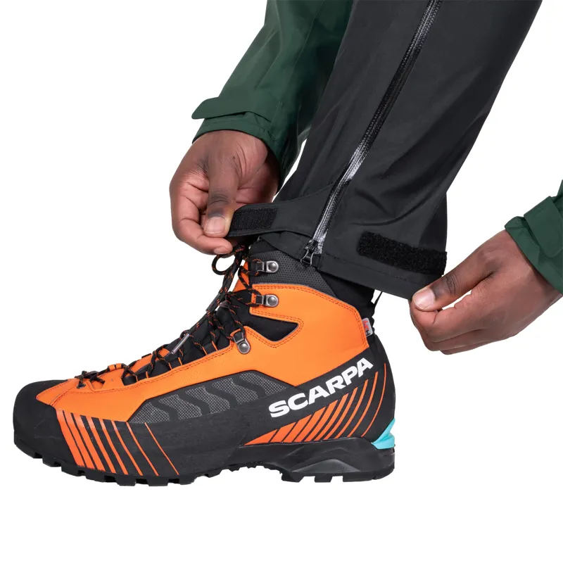 Mountain Equipment Mens Makalu Overtrousers - Black-7
