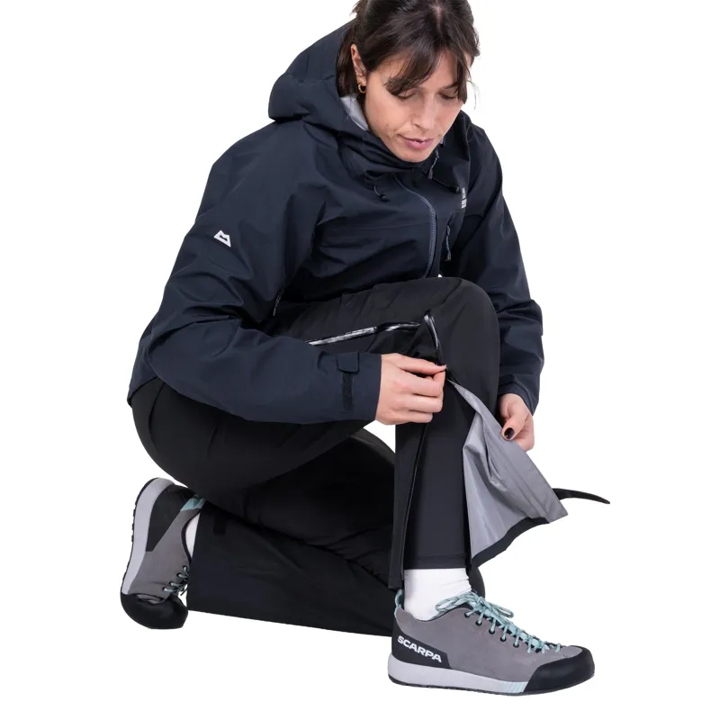 Mountain Equipment Womens Makalu Overtrousers - Black-10