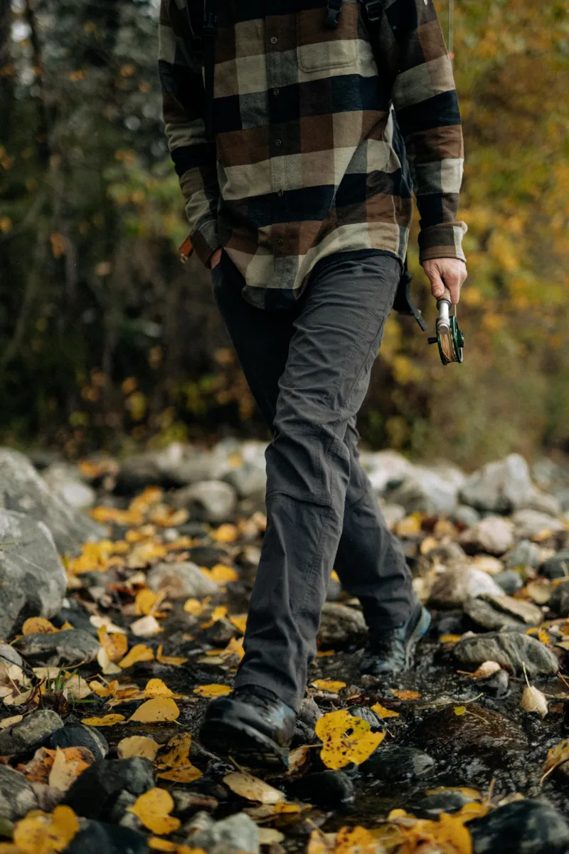 Kuhl Mens Radikl Trousers - Ink Black-5