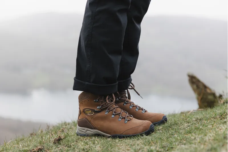 Meindl Womens Meran GTX Boots - Brown-9