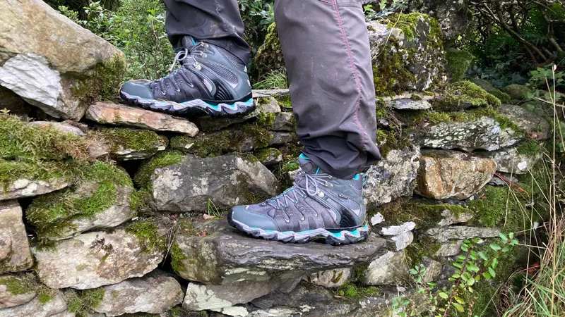 Meindl Womens Respond Mid II GTX Boots - Anthracite-Turquoise-9