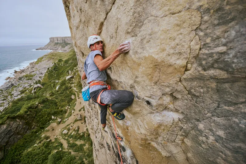 Montane Mens Alhena Mountain 25 T-Shirt - Pebble Blue-7