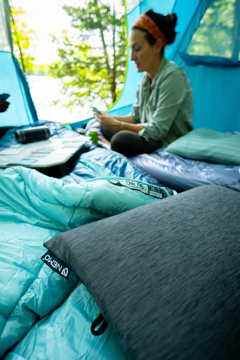 NEMO Fillo Camping Pillow - Black Pearl-Birch Bud-11