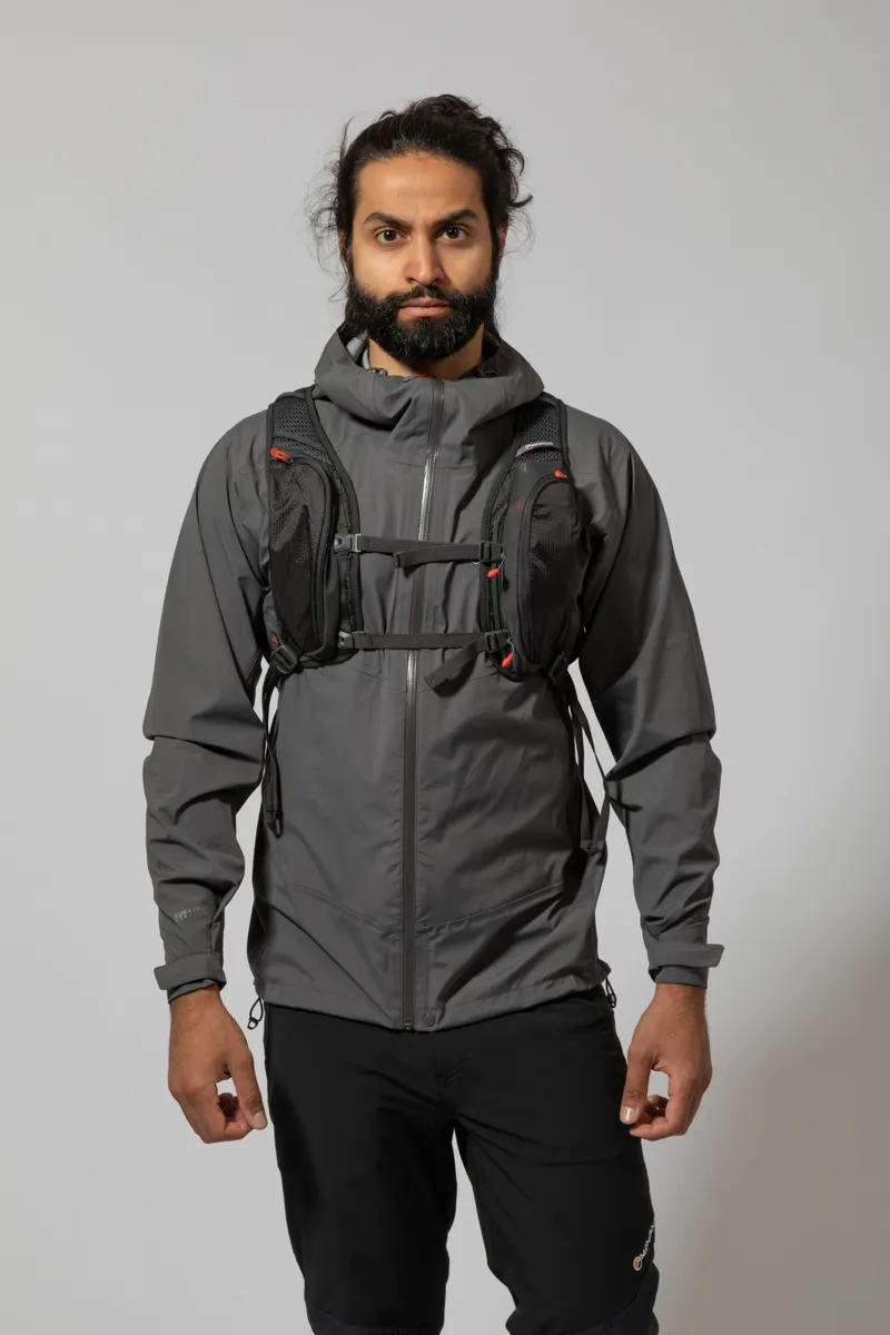 Montane Trailblazer 8 Rucksack - Charcoal-5