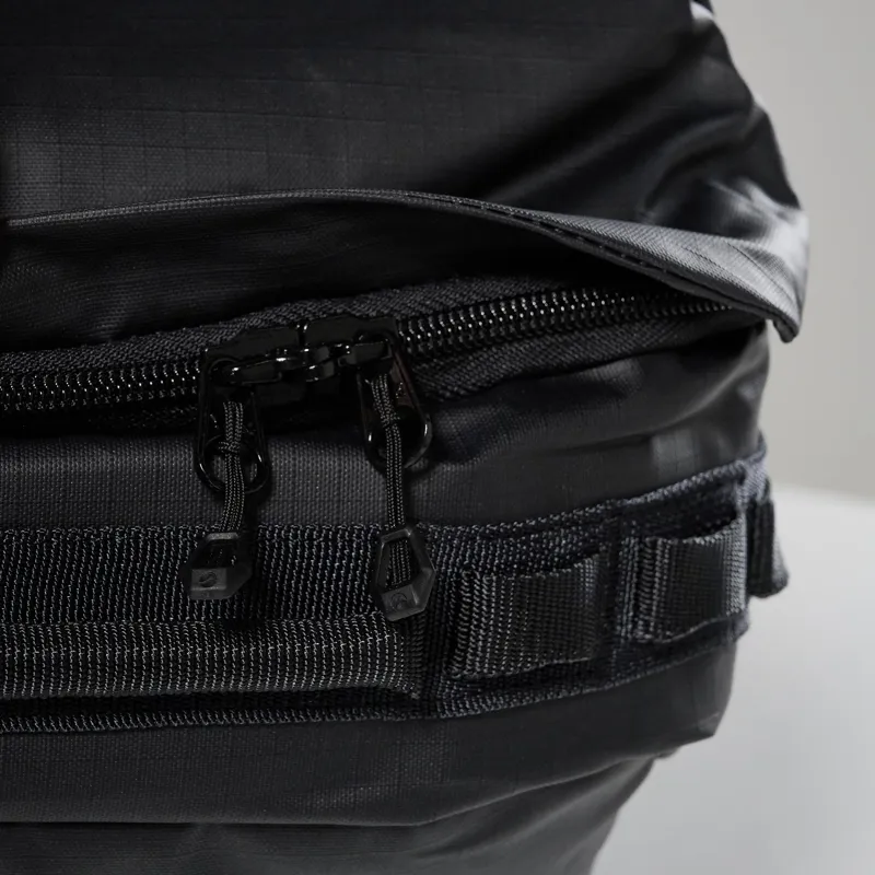 Montane Transition Duffel 40L - Black-8