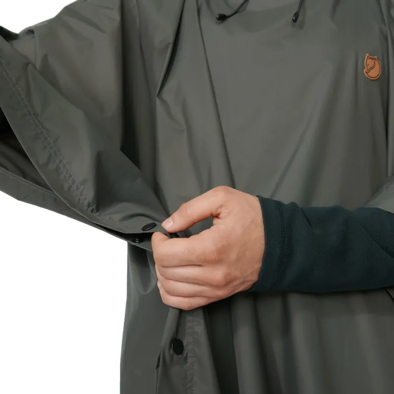 Fjallraven Poncho - Graphite-7
