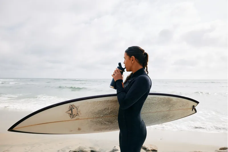 YETI Rambler 26oz Straw Bottle - Navy-3