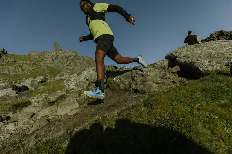 Altra Mens Lone Peak 9+ Trail Shoes - Black-10