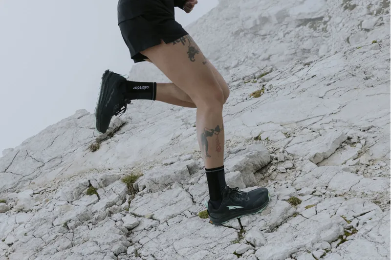 Altra Womens Lone Peak 9+ Trail Shoes - Teal-Black-11