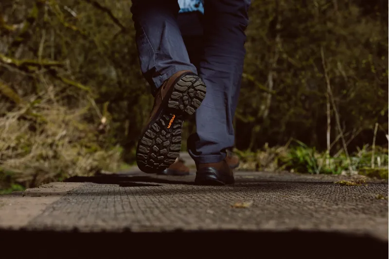 Scarpa Mens Cyrus 2 GTX Shoes - Brown-Black-10