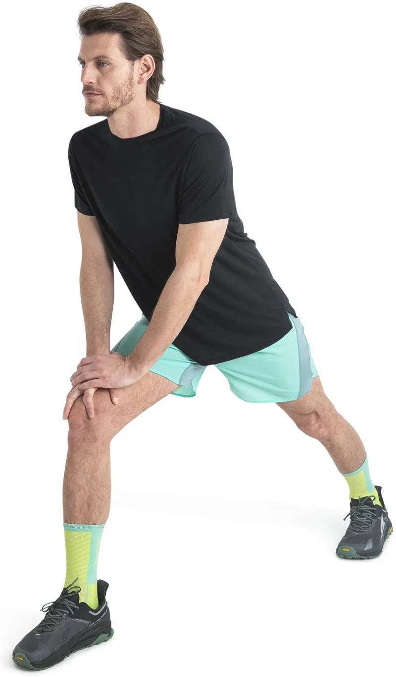 Icebreaker Mens Merino 125 Cool-Lite Sphere III Short Sleeved Tee - Black-6