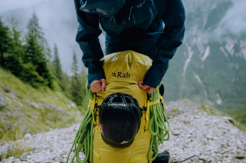 Rab Ascendor 35 Rucksack - Dark Pollen-10