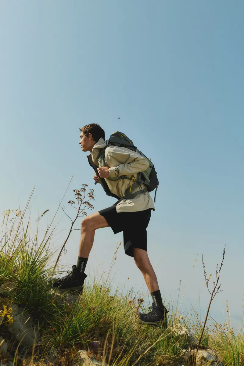 Salomon Mens Quest 5 GTX Boots - Black-Deep Lichen Green-Black-8