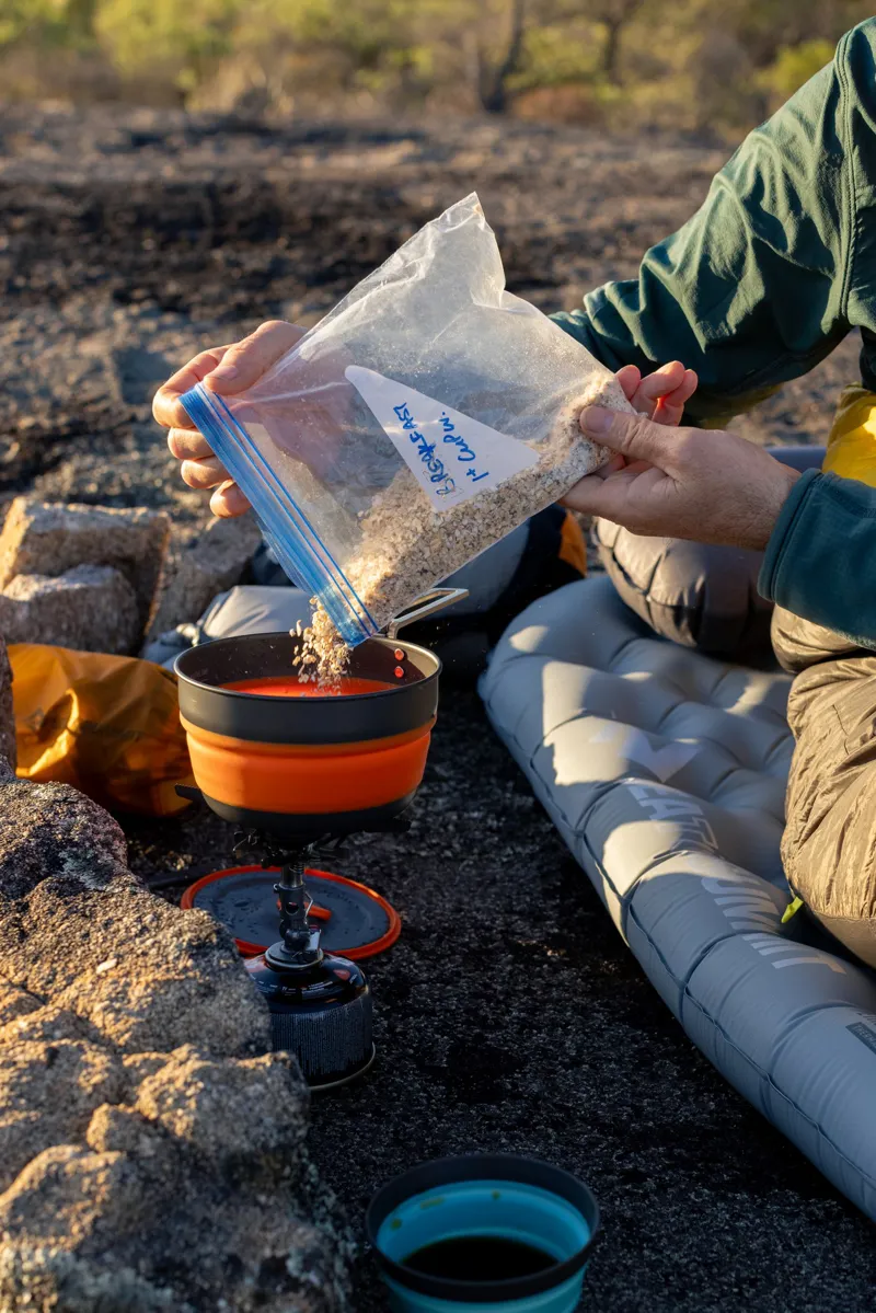 Sea To Summit Frontier UL Collapsible One Pot Cook Set - 1P - 3 Piece-12