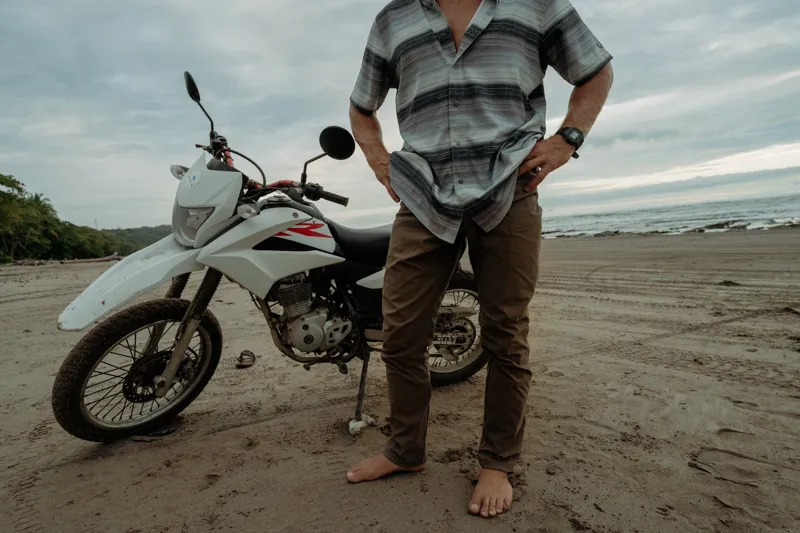 Kuhl Mens Renegade Rock Trousers - Ink Black-3