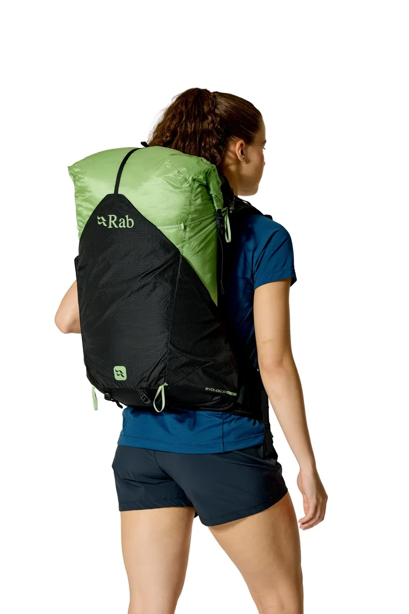 Rab Womens Syclon XP 38ND Rucksack - Black-Dark Fig Green-9