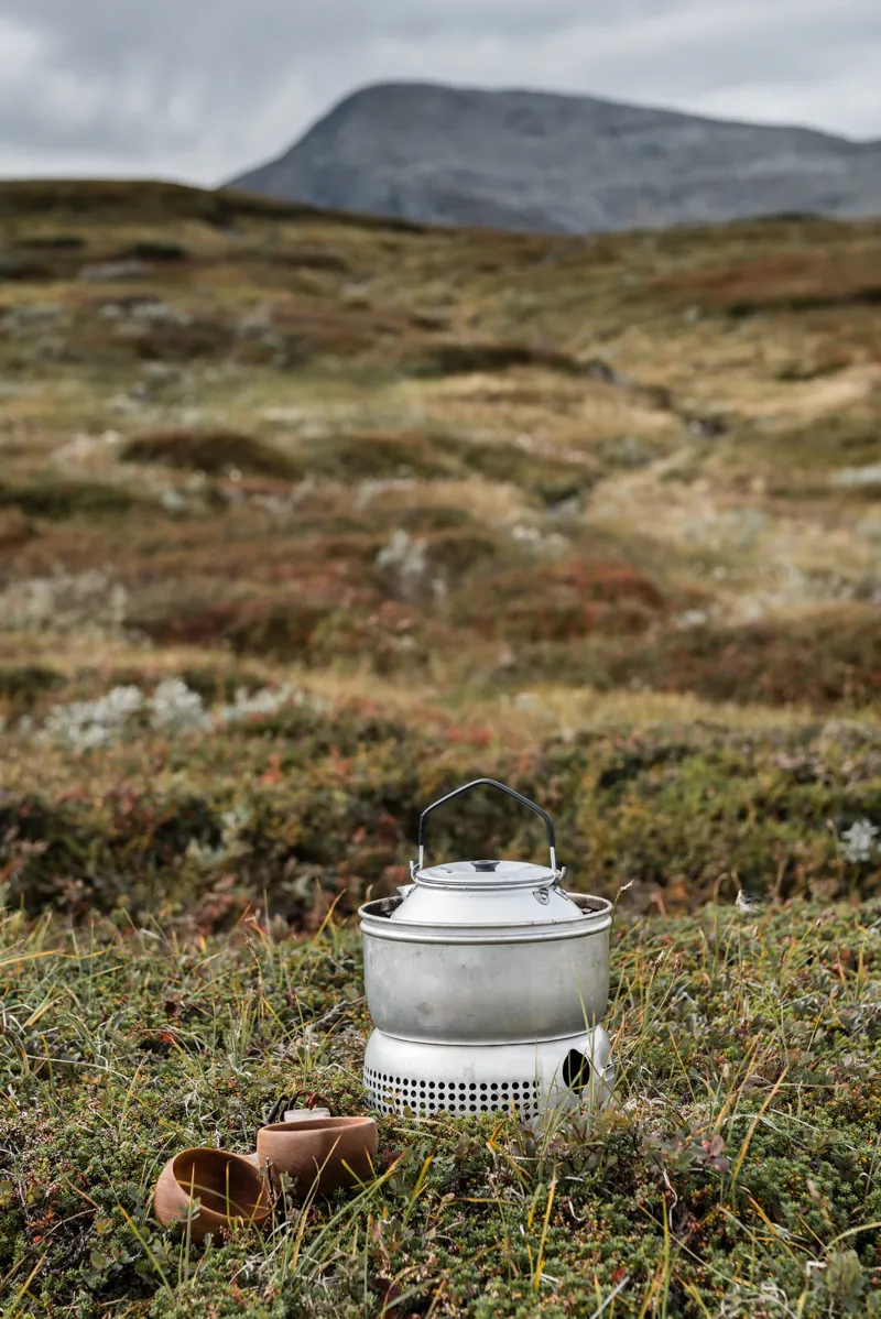 Trangia 25-2 UL Stove - Alloy Pans with Kettle-8