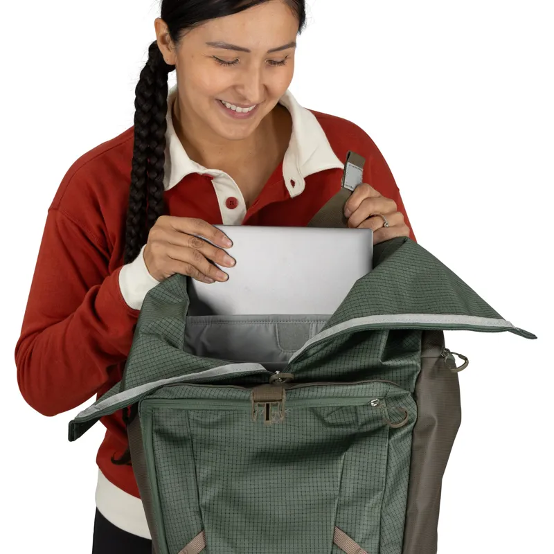 Osprey Transporter Roll Top Rucksack - Pine Leaf-9