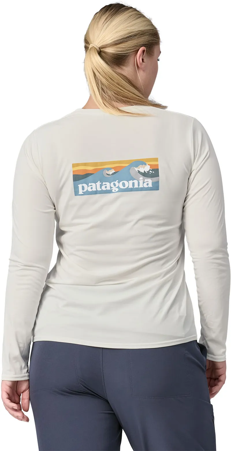 Patagonia Womens Long Sleeved Cap Cool Daily Graphic Shirt - Waters - Boardshort Logo Light Plume Grey-White-4