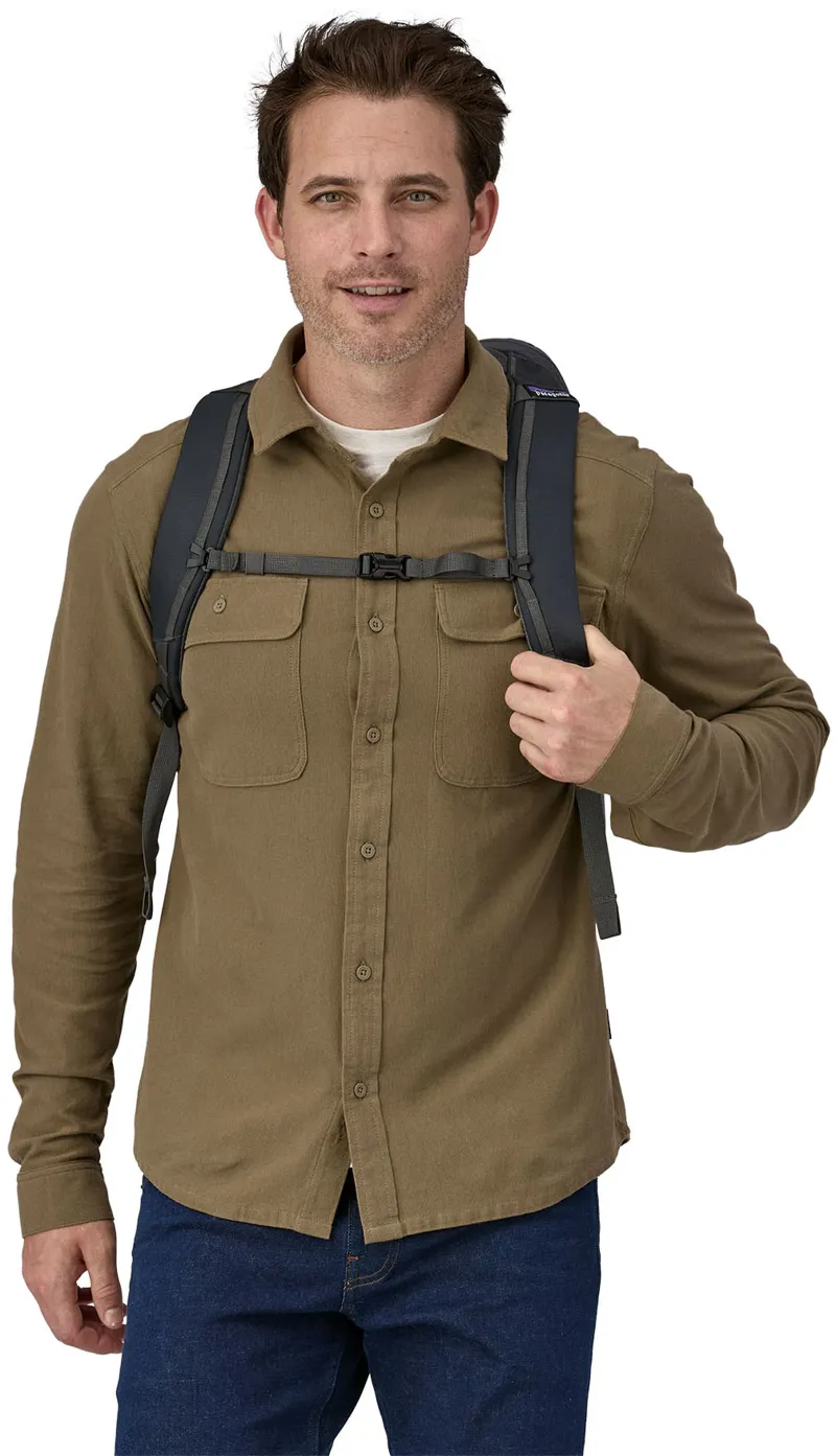 Patagonia Black Hole Pack 32L - Smolder Blue-6