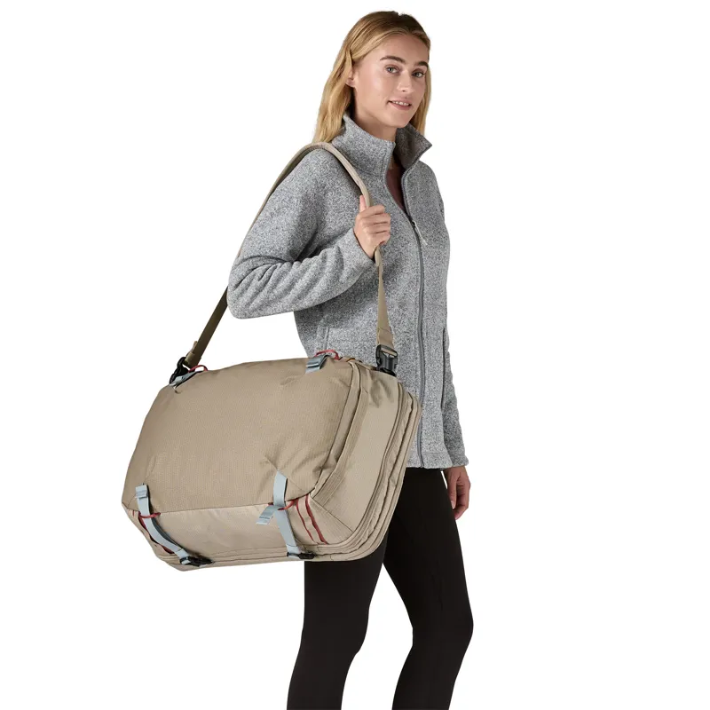 Patagonia Black Hole MLC Travel Pack - Seabird Grey-4