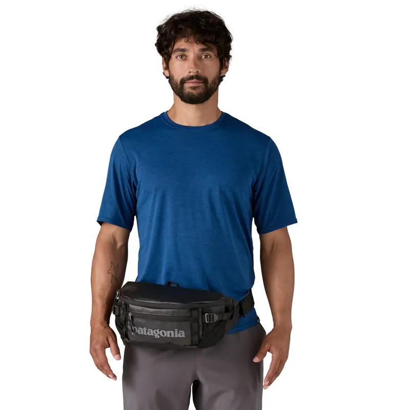 Patagonia Black Hole Waist Pack 5L - Black-Black-3