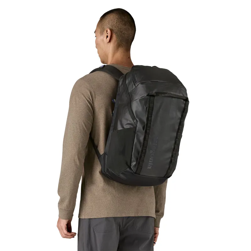 Patagonia Black Hole Pack 32L - Black-Black-3