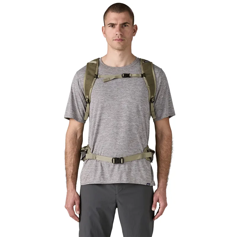 Patagonia Terravia Pack 22L - River Rock Green-6