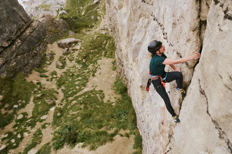 Montane Womens Alhena T-Shirt - Deep Forest-5