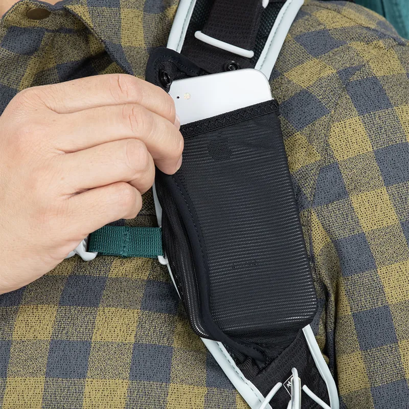 Osprey Womens Tempest 20 Rucksack - Stealth Black-6