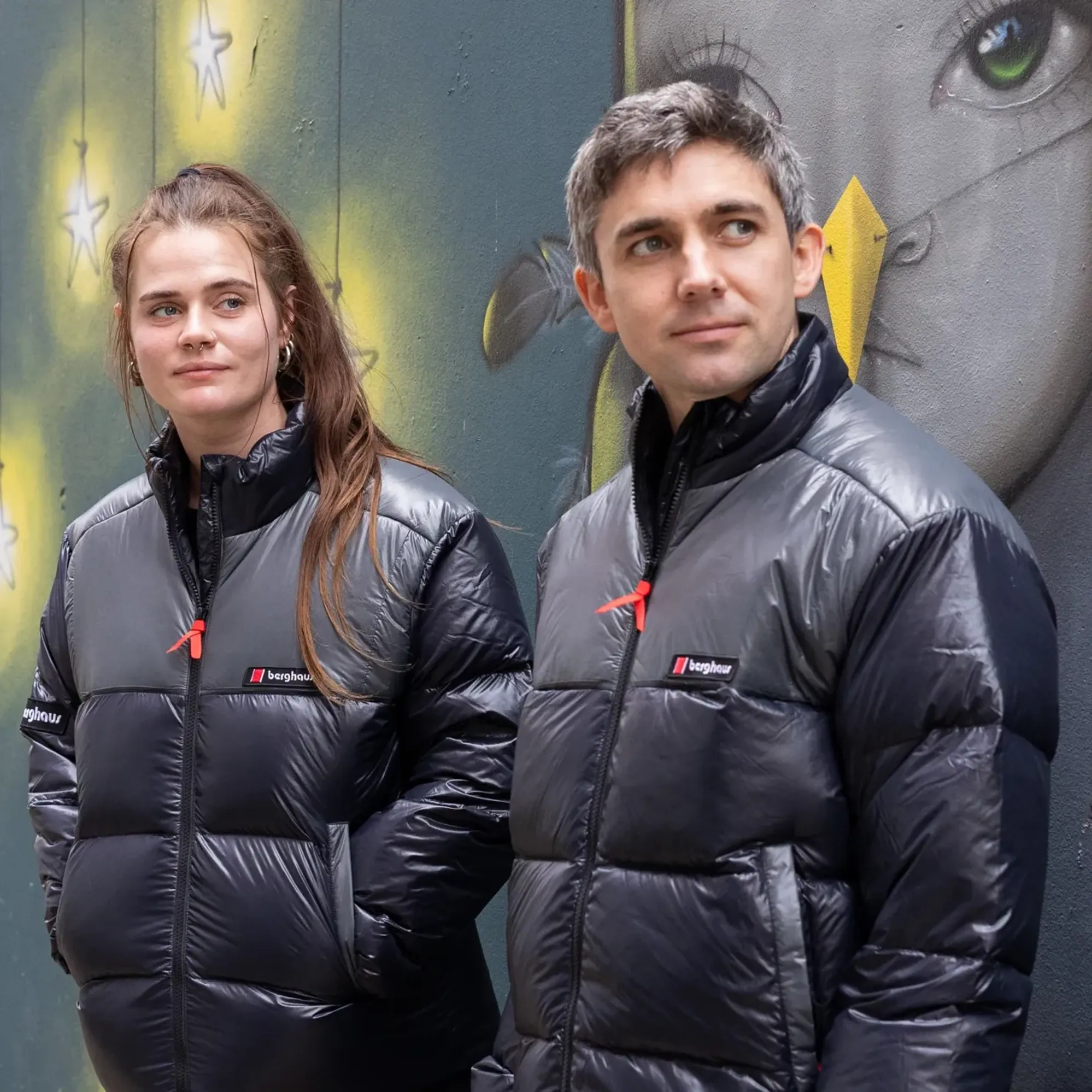 Berghaus Unisex Blockback Down Jacket Jet Black Grey Pinstripe