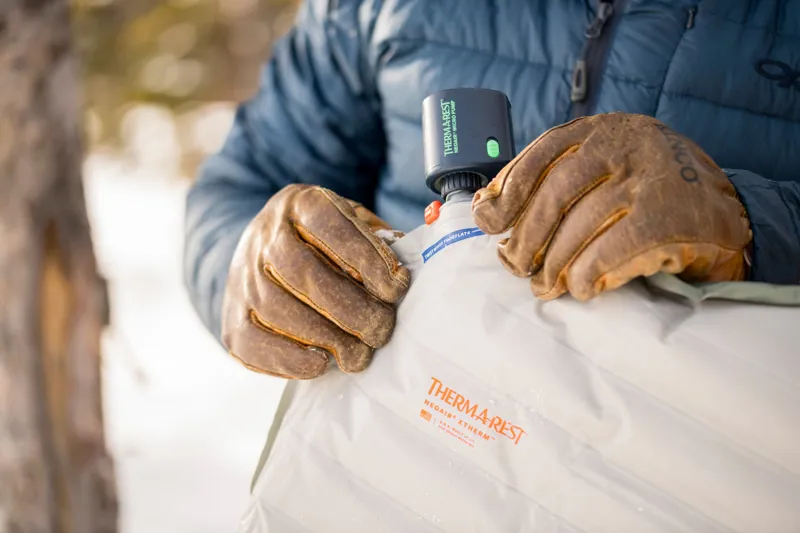 Therm-a-Rest NeoAir Micro Pump-4