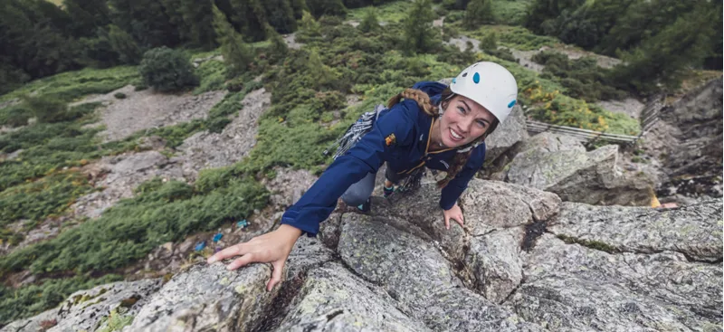 Paramo Womens Ventura Windproof Jacket - Midnight-Gold Zip-3