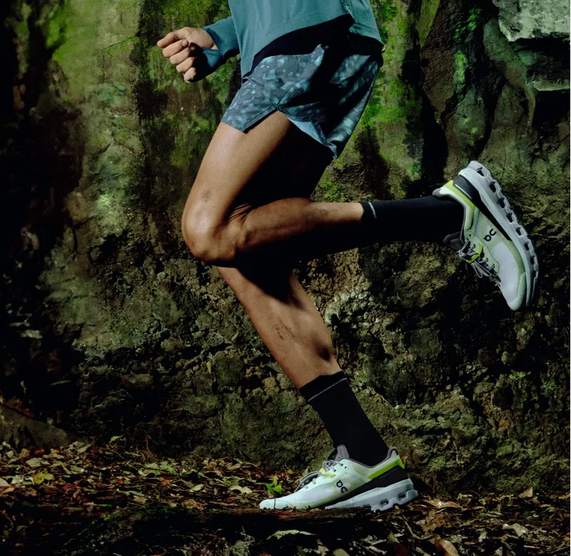 ON Mens Cloudvista 2 Shoes - Lima-Kiwi-6