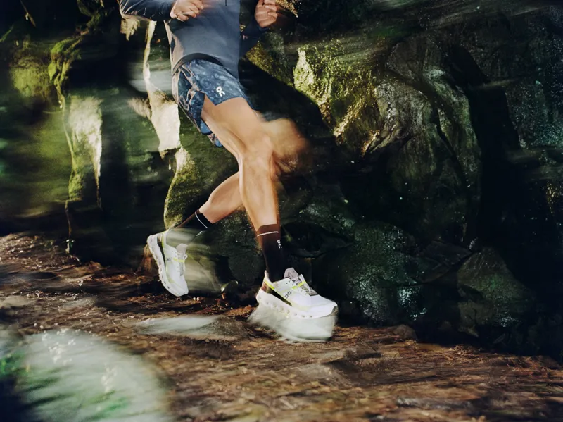 ON Mens Cloudvista 2 Shoes - Lima-Kiwi-7