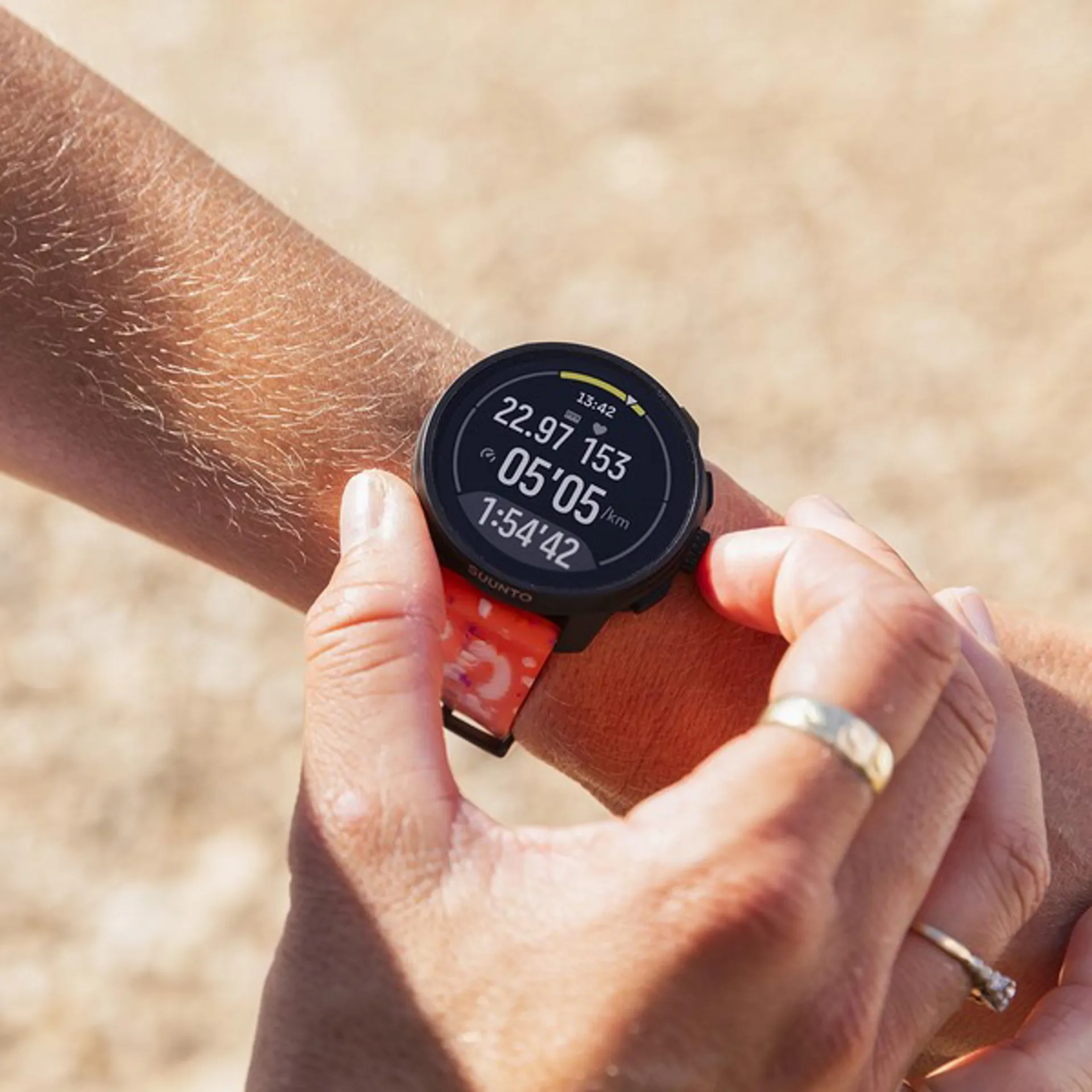 Suunto Race S Sports Watch - Power Orange