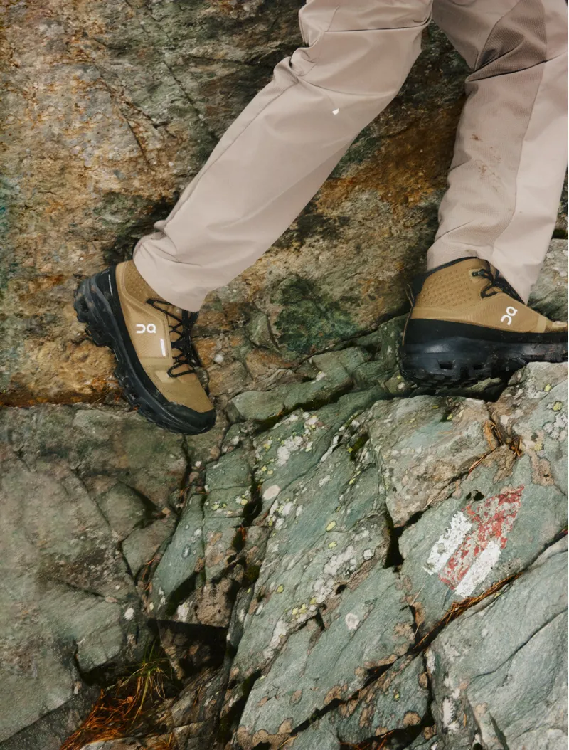 ON Mens Cloudrock Mid Waterproof Shoes - Hunter-Black-7