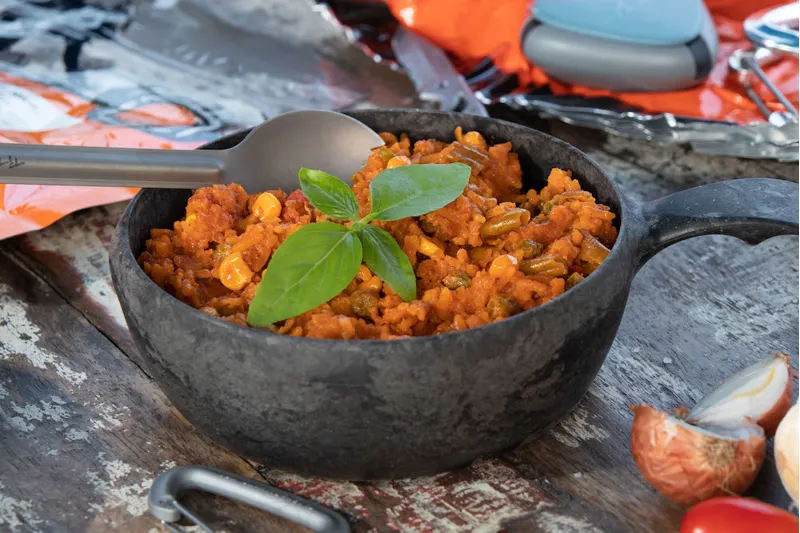 Expedition Foods Vegetable Tikka with Rice - 1000kcal-4