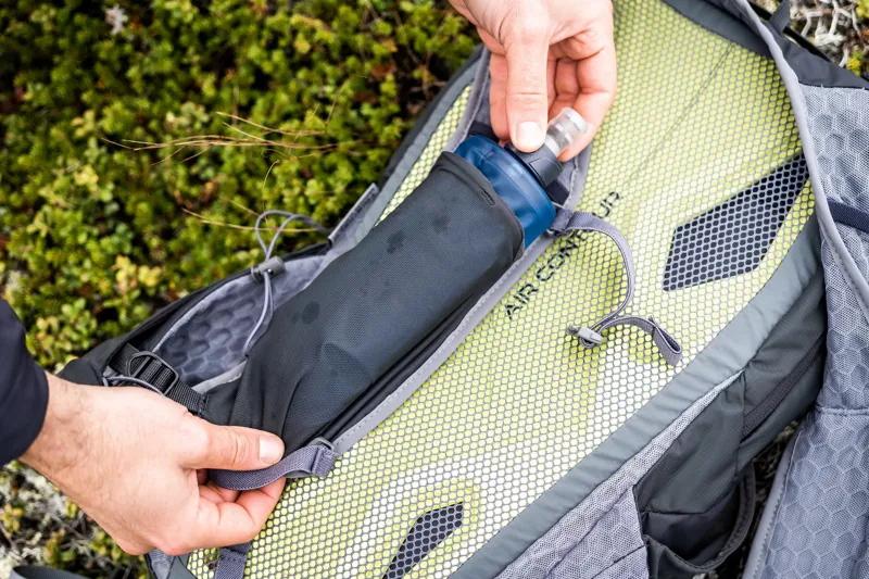 Rab Aeon LT 18 Rucksack - Anthracite-7